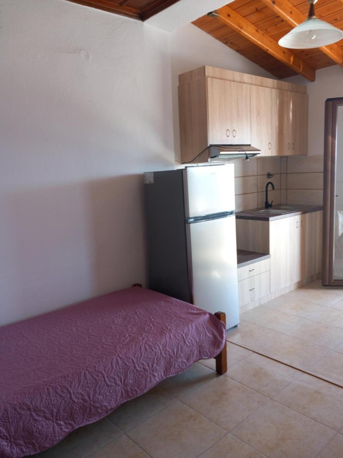 Katerinas Apartmens Skiathos-Stadt Exterior foto