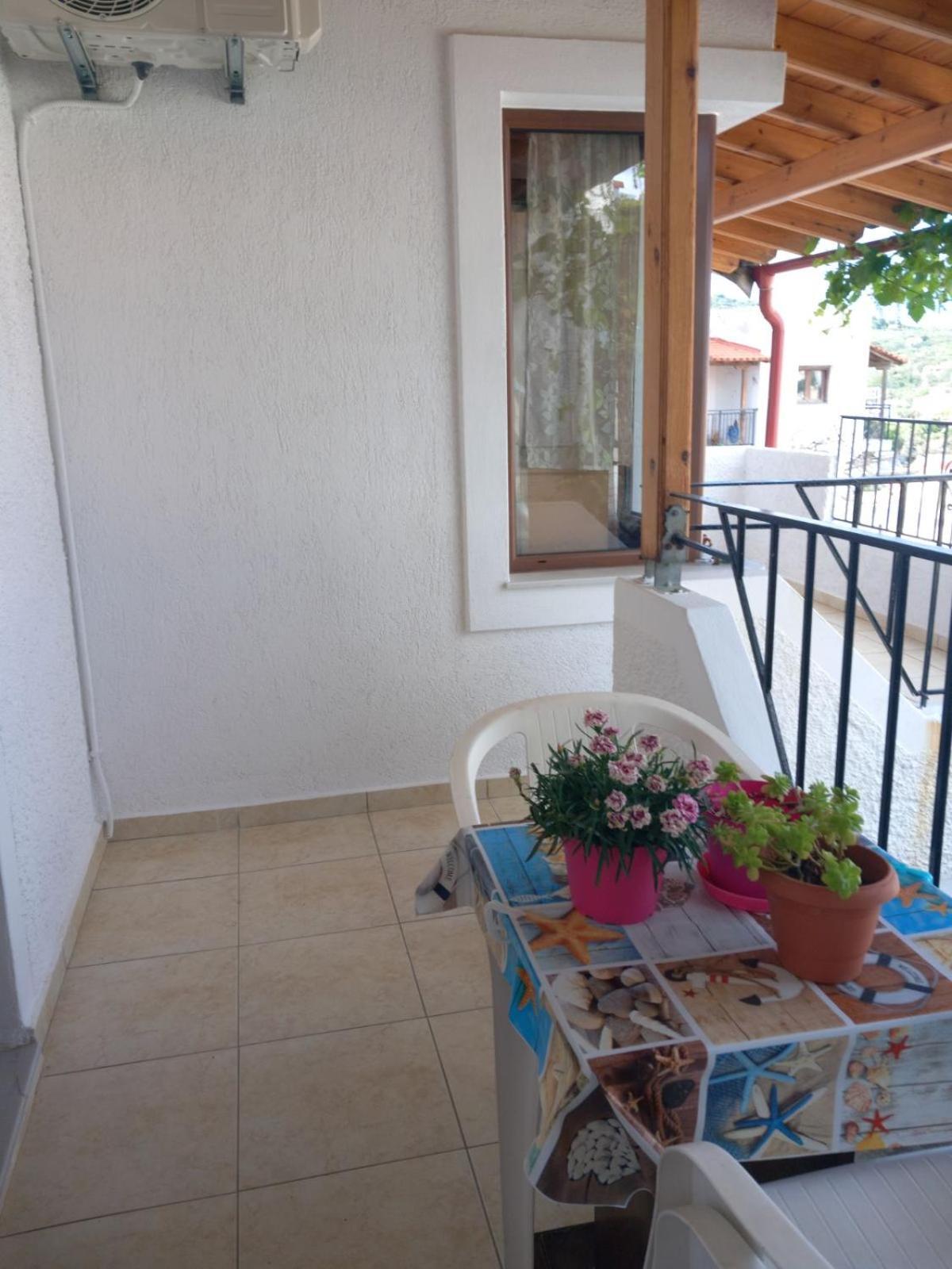 Katerinas Apartmens Skiathos-Stadt Exterior foto