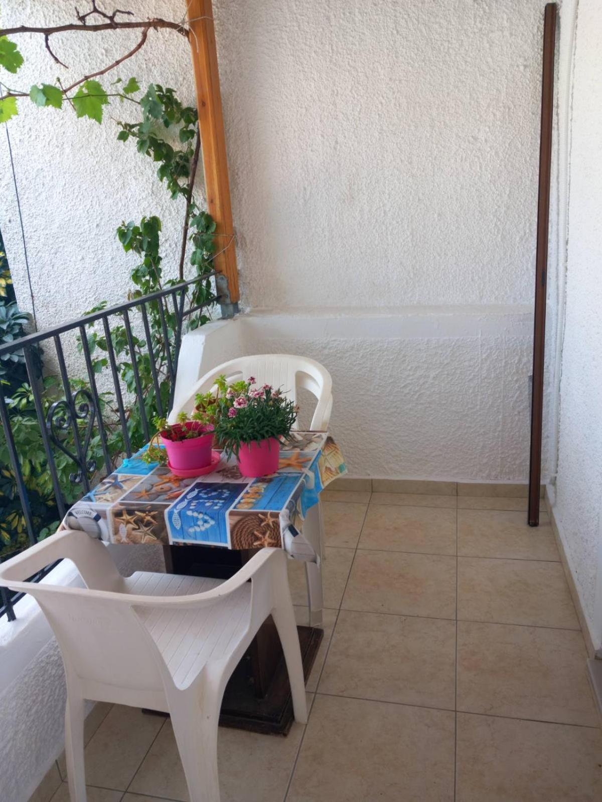 Katerinas Apartmens Skiathos-Stadt Exterior foto